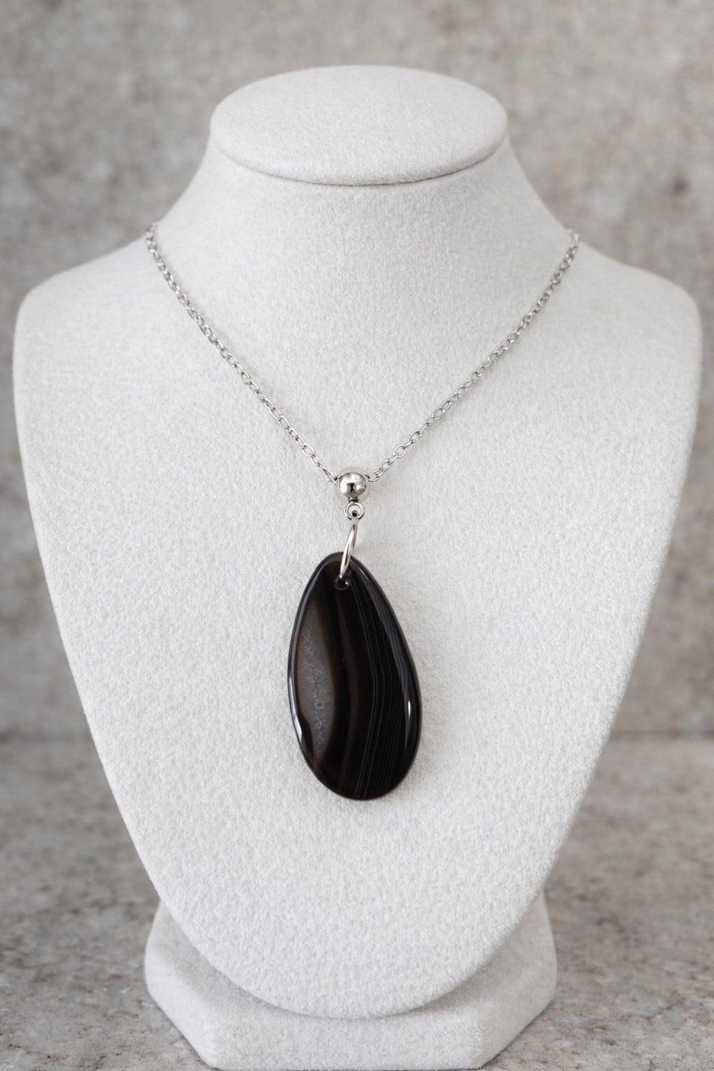 Covaly Agate stone Necklace